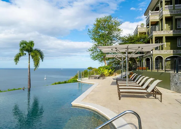 360 Splendor 301-ocean View Condo-breakfast Included! Apartamento *